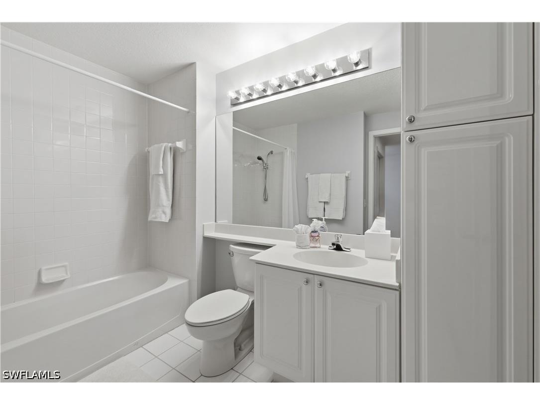 7687 Pebble Creek Circle #301 Naples FL 34108 226015772 image18