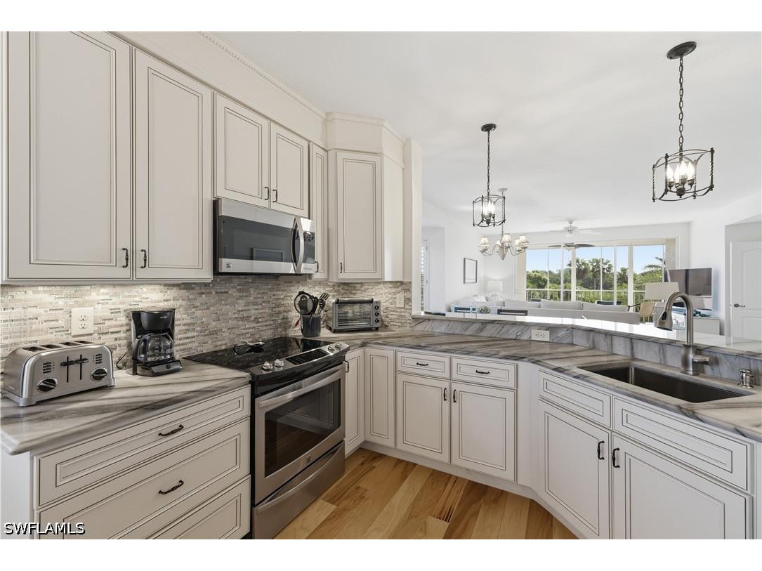 7687 Pebble Creek Circle #301 Naples FL 34108 226015772 image8