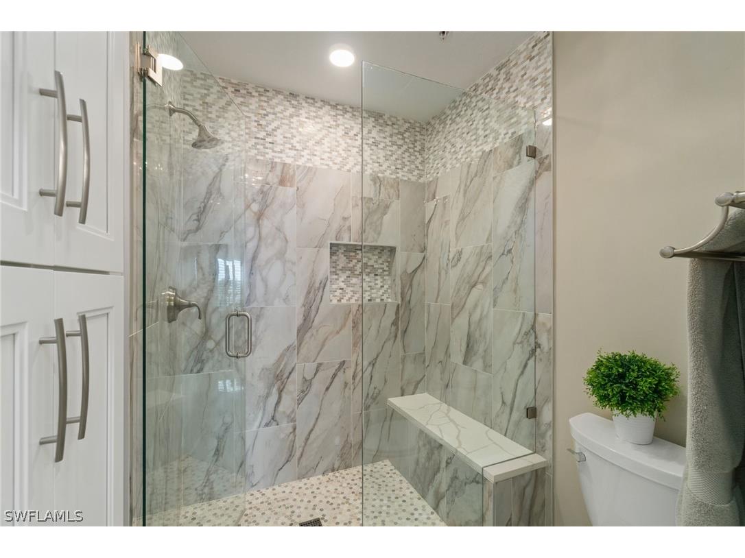 7687 Pebble Creek Circle #405 Naples FL 34108 226009881 image21
