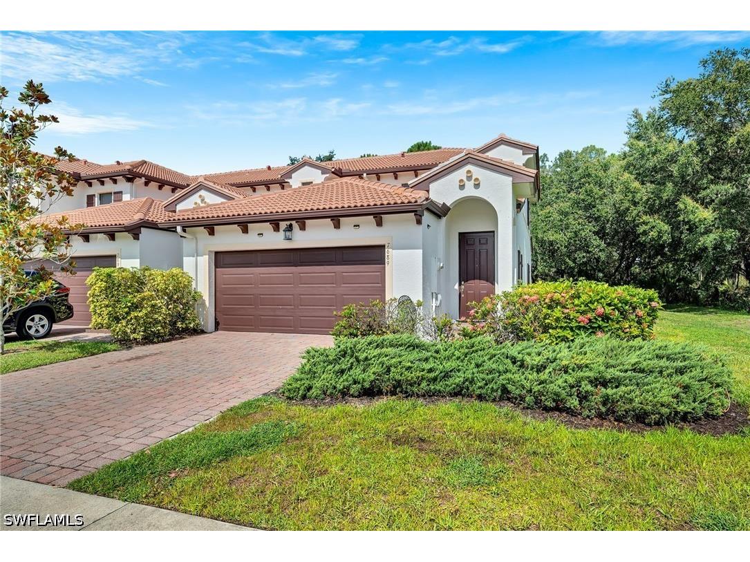 7689 Bristol Circle Naples FL 34120 226024853 image12