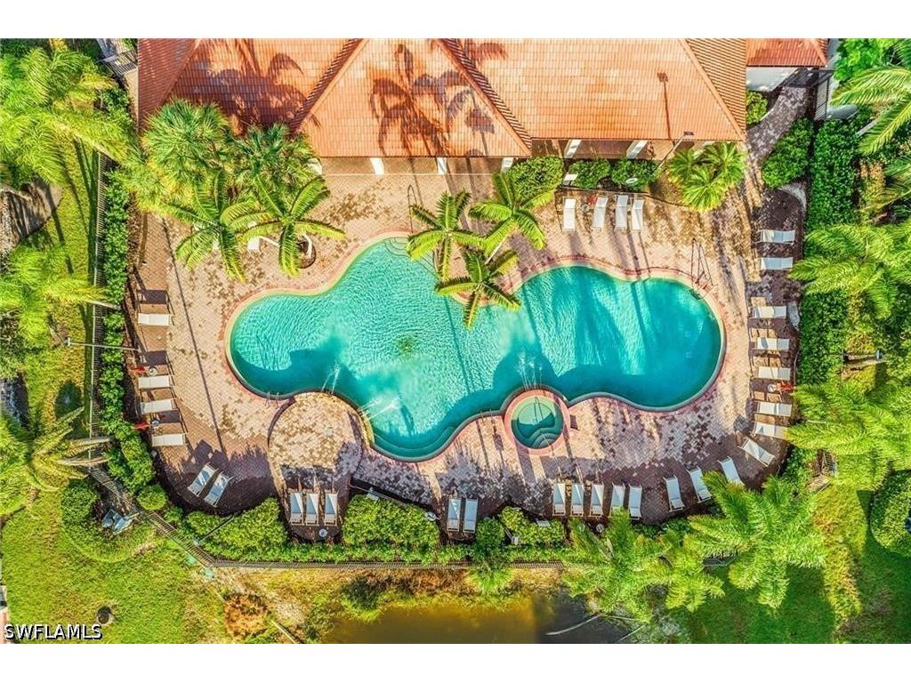 7689 Bristol Circle Naples FL 34120 226024853 image16