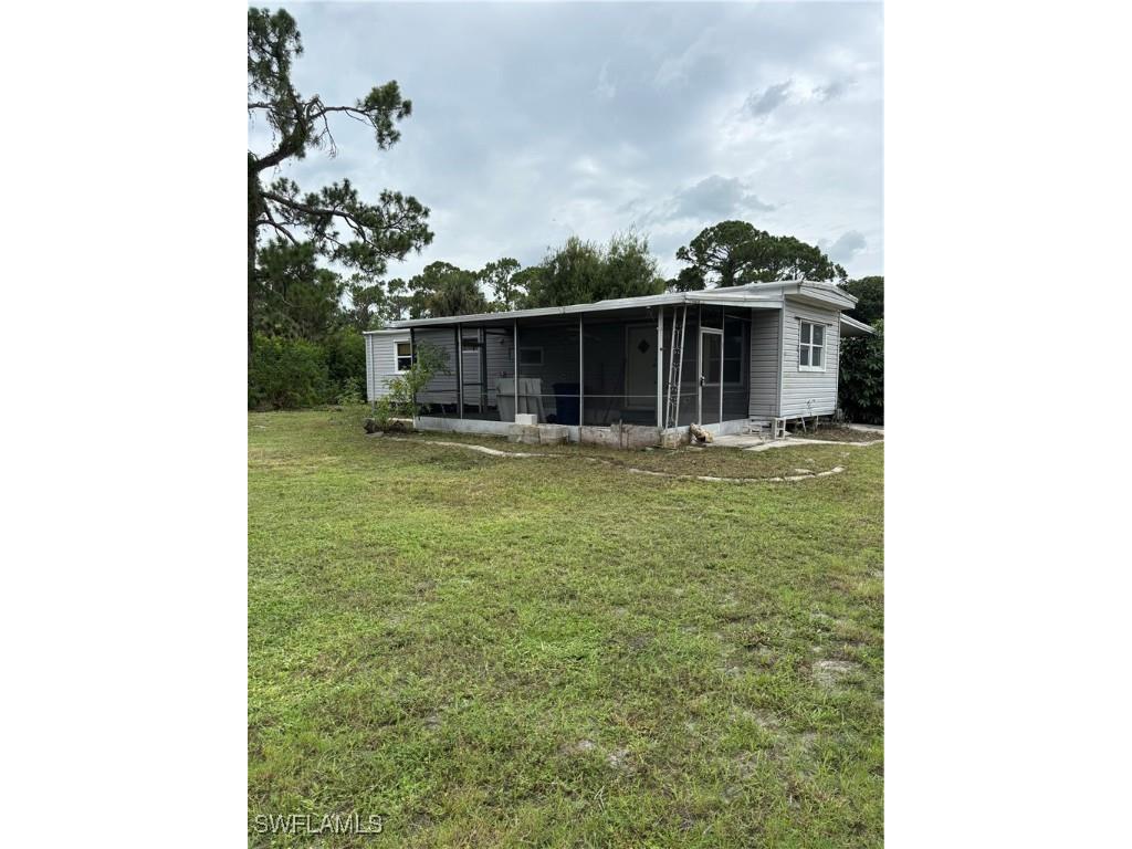 7689 Ebson Drive North Fort Myers FL 33917 225058349 image1