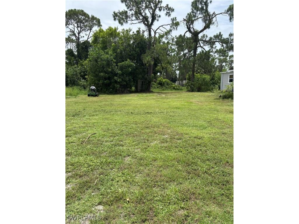 7689 Ebson Drive North Fort Myers FL 33917 225058349 image4