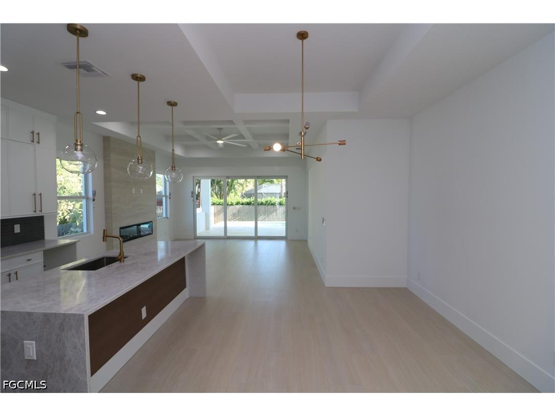 769 95th Avenue N Naples FL 34108 2026013399 image3