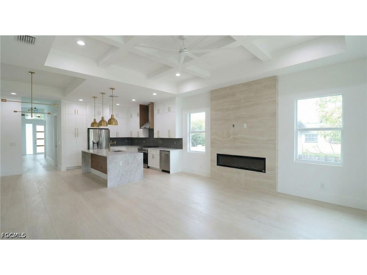 769 95th Avenue N Naples FL 34108 2026013399 image6