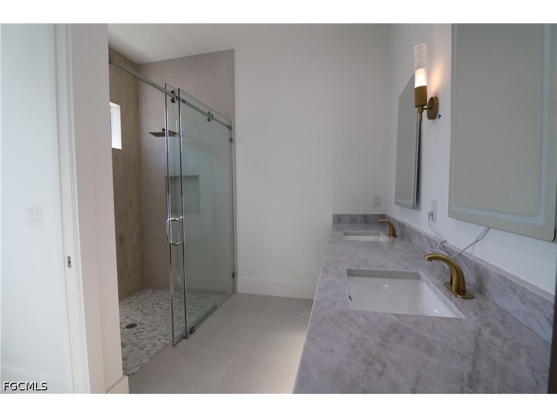 769 95th Avenue N Naples FL 34108 2026013399 image9