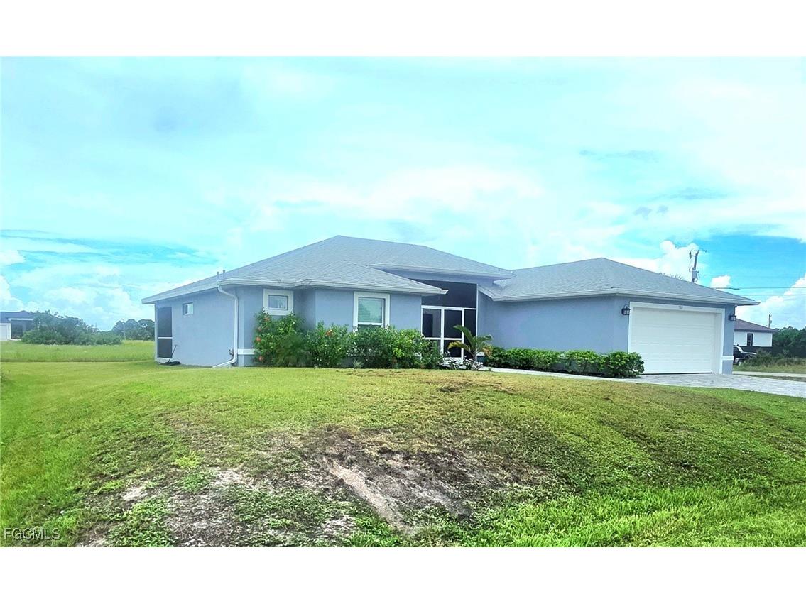 769 Demorest Avenue S Lehigh Acres FL 33974 2025007281 image1