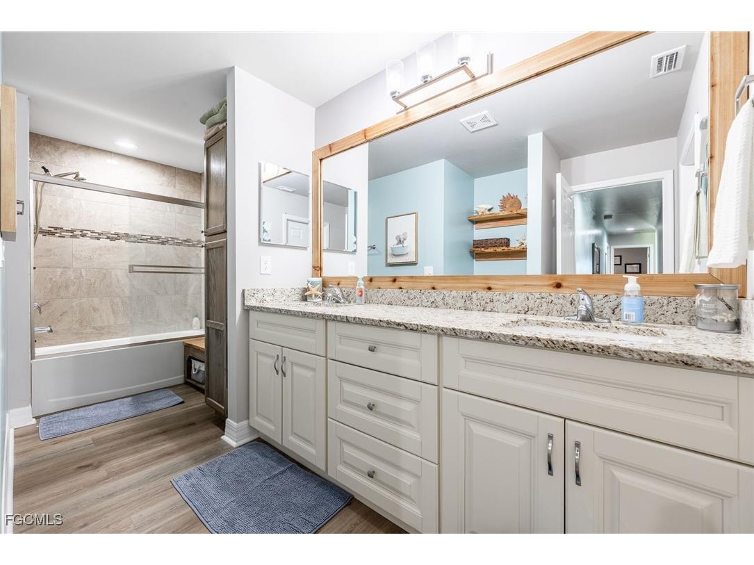 7690 18th Place Labelle FL 33935 2025011228 image17