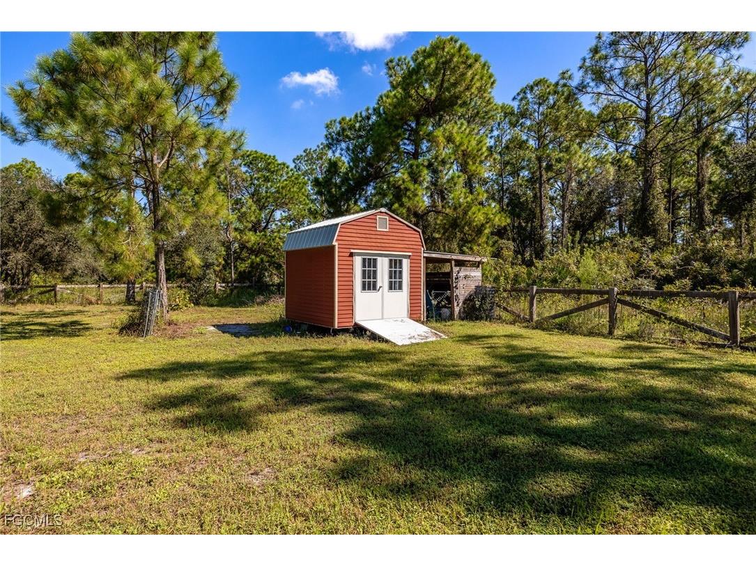 7690 18th Place Labelle FL 33935 2025011228 image23