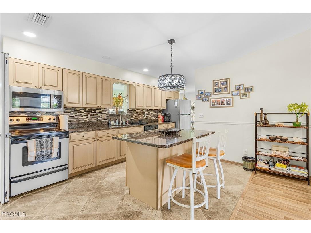 7692 Myrsine Circle Bokeelia FL 33922 2025003084 image8