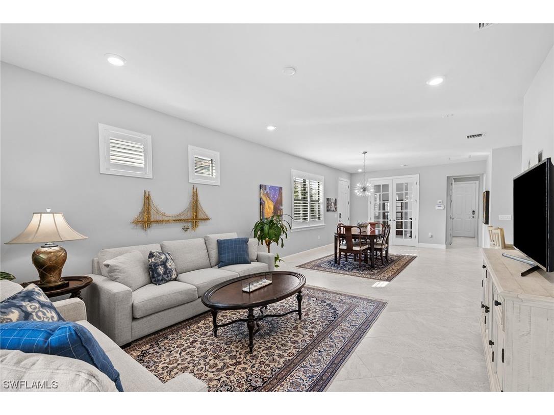 7694 Jacaranda Lane Naples FL 34114 224001602 image1