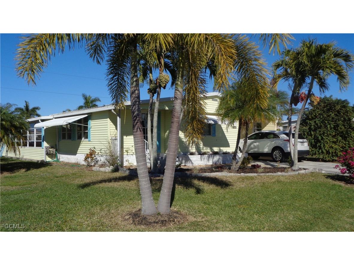 7696 Helen Road Bokeelia FL 33922 2026002797 image12