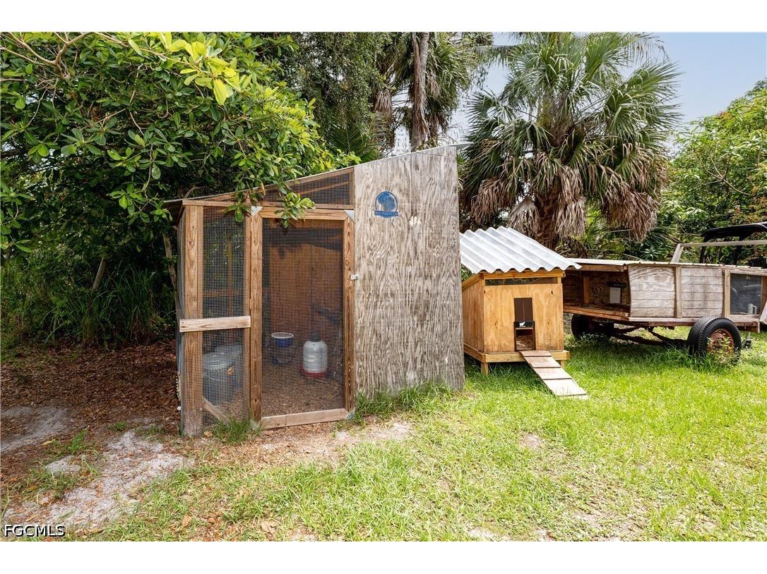 7697 Beach Daisy Lane Bokeelia FL 33922 2026025373 image29
