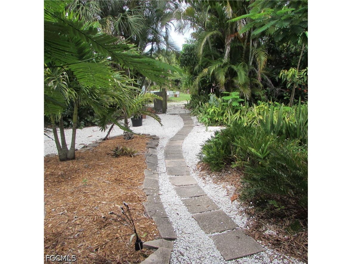 7697 Beach Daisy Lane Bokeelia FL 33922 2026025373 image34