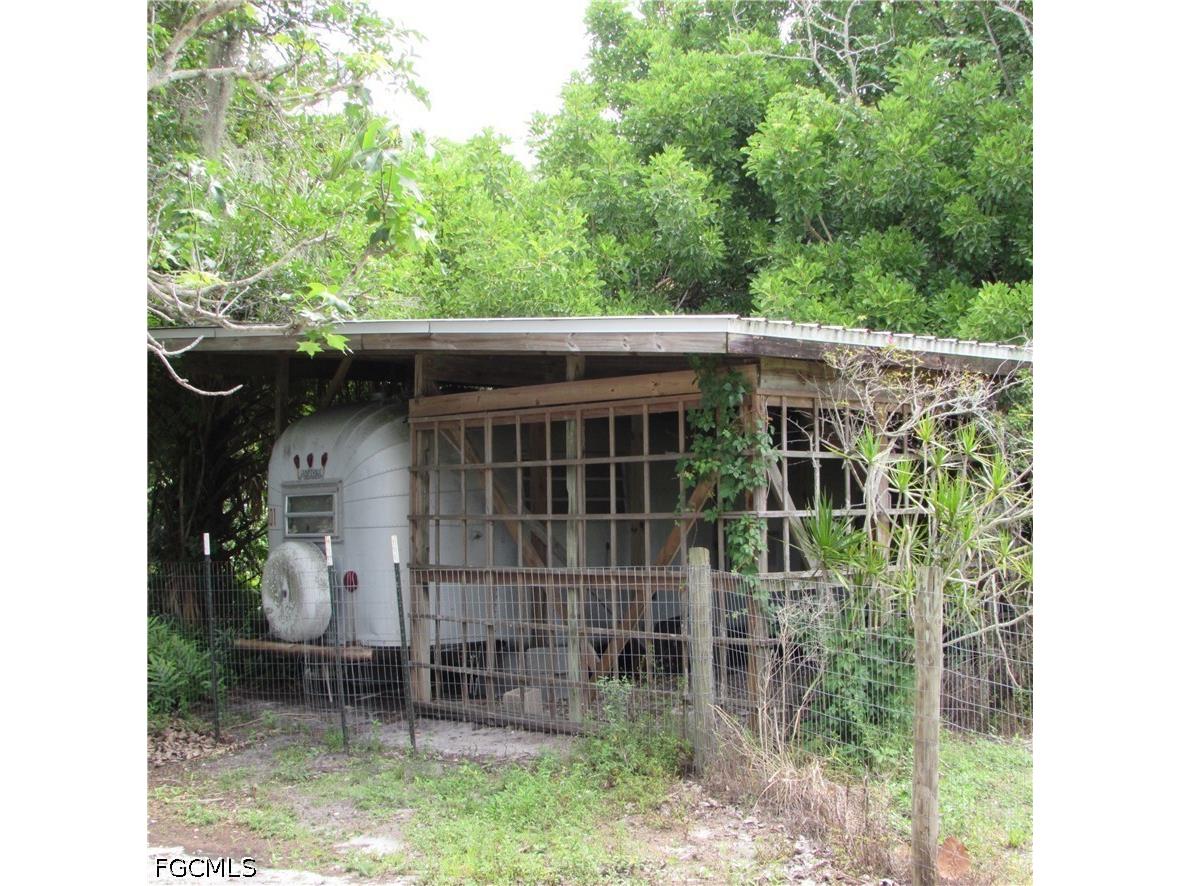 7697 Beach Daisy Lane Bokeelia FL 33922 2026025373 image42