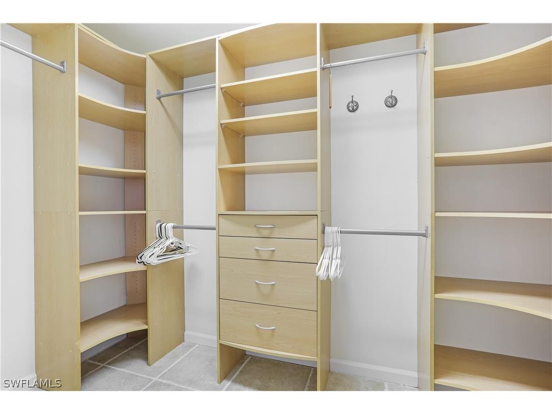 7699 Groves Road Naples FL 34109 226010422 image22