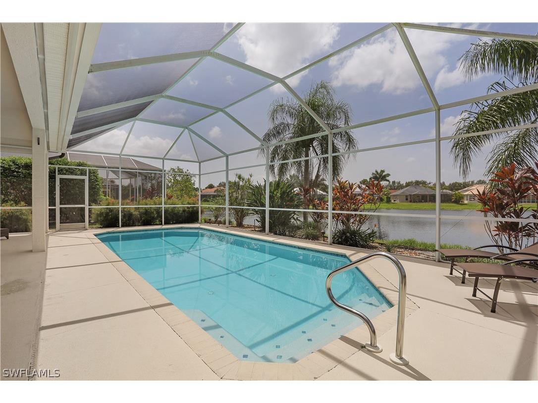 7699 Groves Road Naples FL 34109 226010422 image29