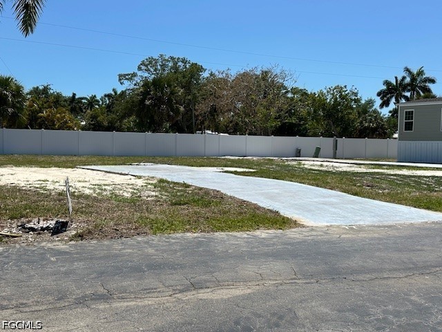77 Birch Boulevard Fort Myers FL 33908 2025006507 image10