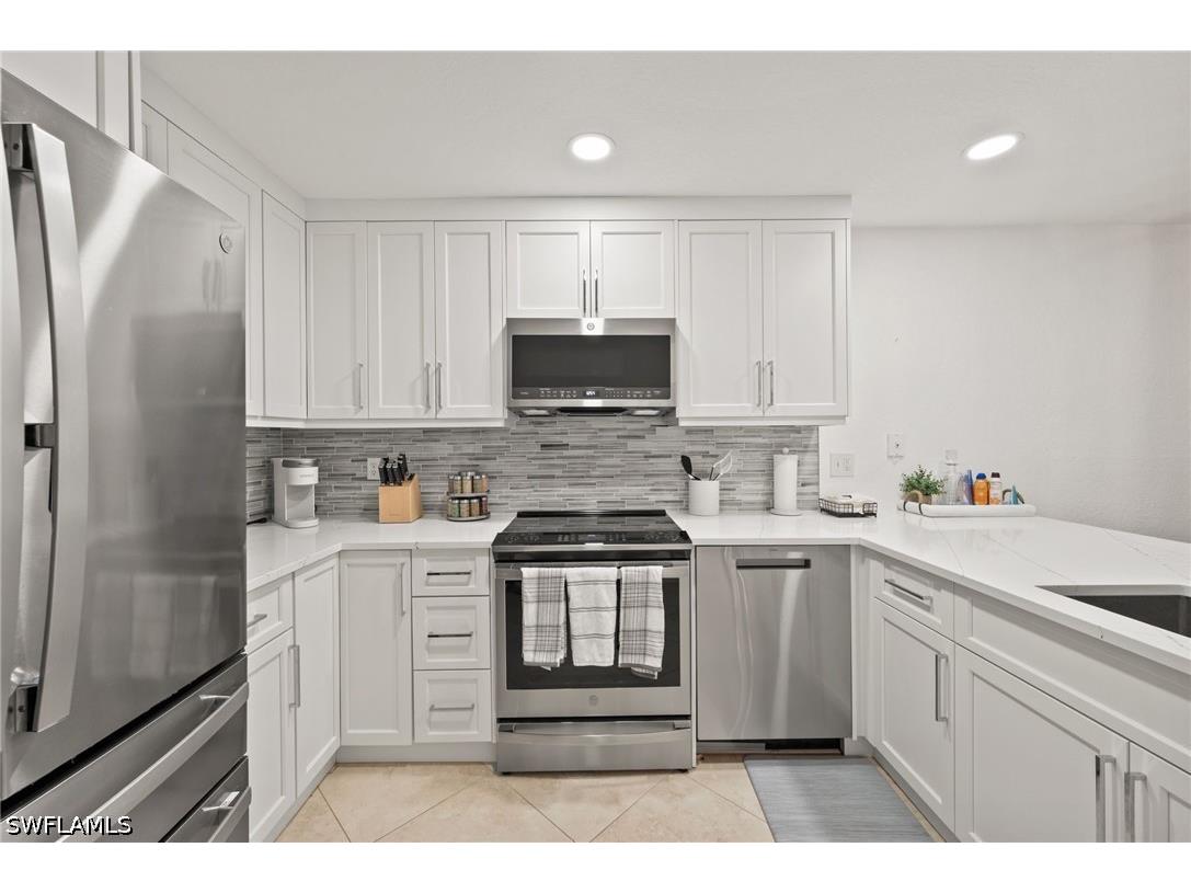 77 Emerald Woods Drive #I6 Naples FL 34108 226016715 image9