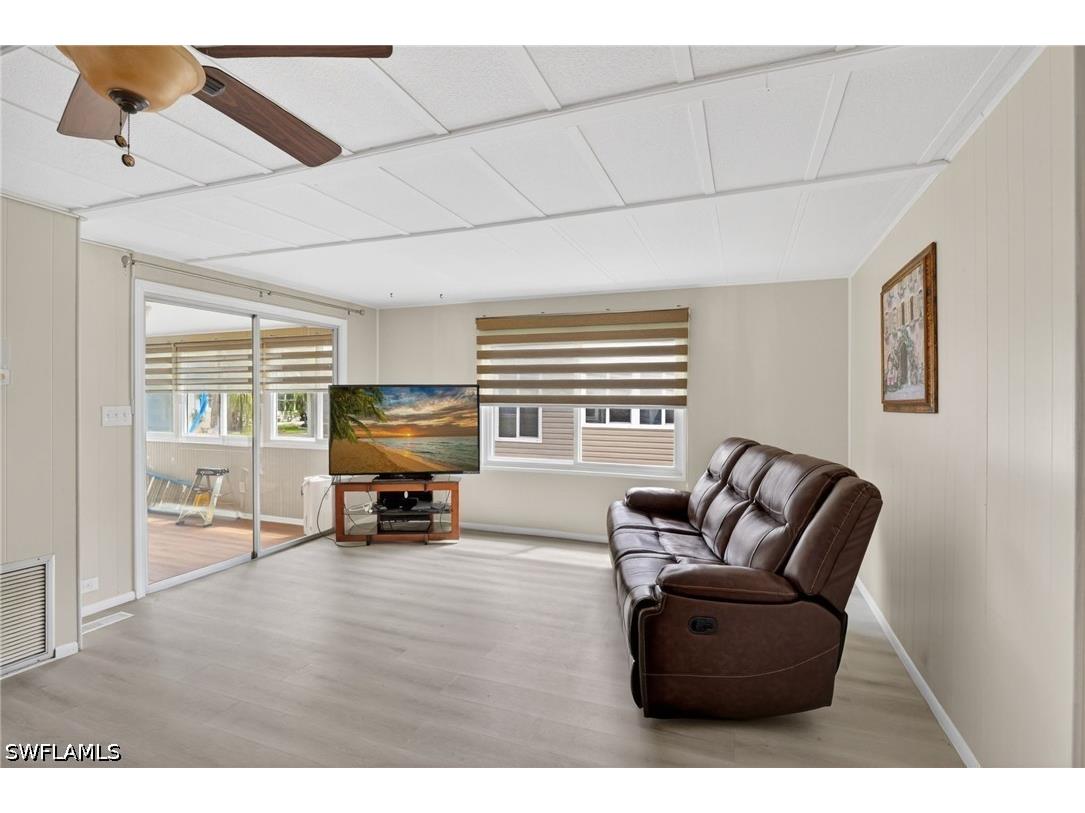 77 Enchanting Boulevard #E77 Naples FL 34112 226015685 image10