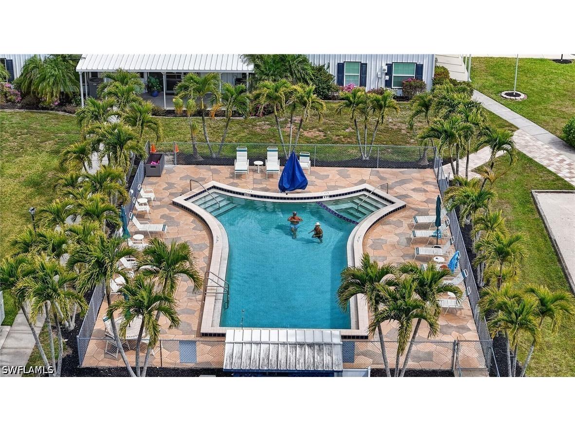 77 Enchanting Boulevard #E77 Naples FL 34112 226015685 image17