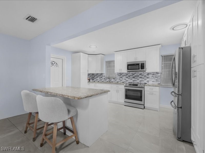 77 Glenmont Drive W North Fort Myers FL 33917 226005638 image10