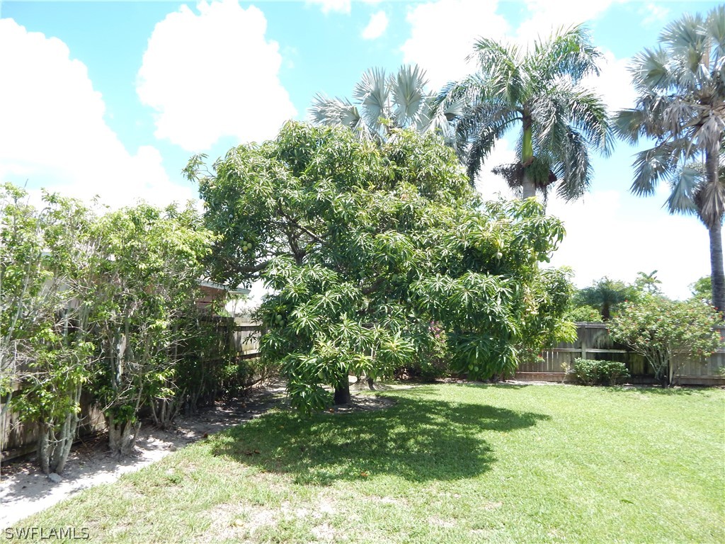 770 105th Avenue N Naples FL 34108 226007265 image9