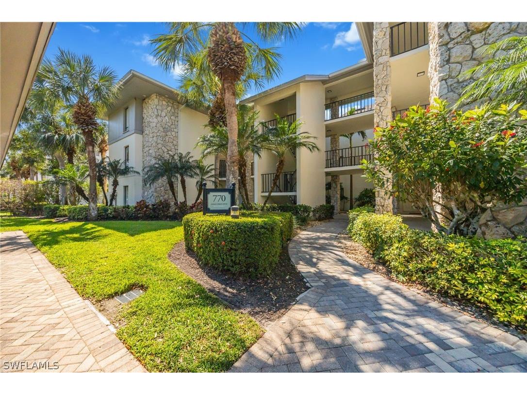 770 Eagle Creek Drive #102 Naples FL 34113 226011704 image3