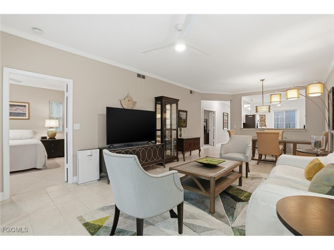 770 Luisa Lane #3 Naples FL 34104 2026002760 image12