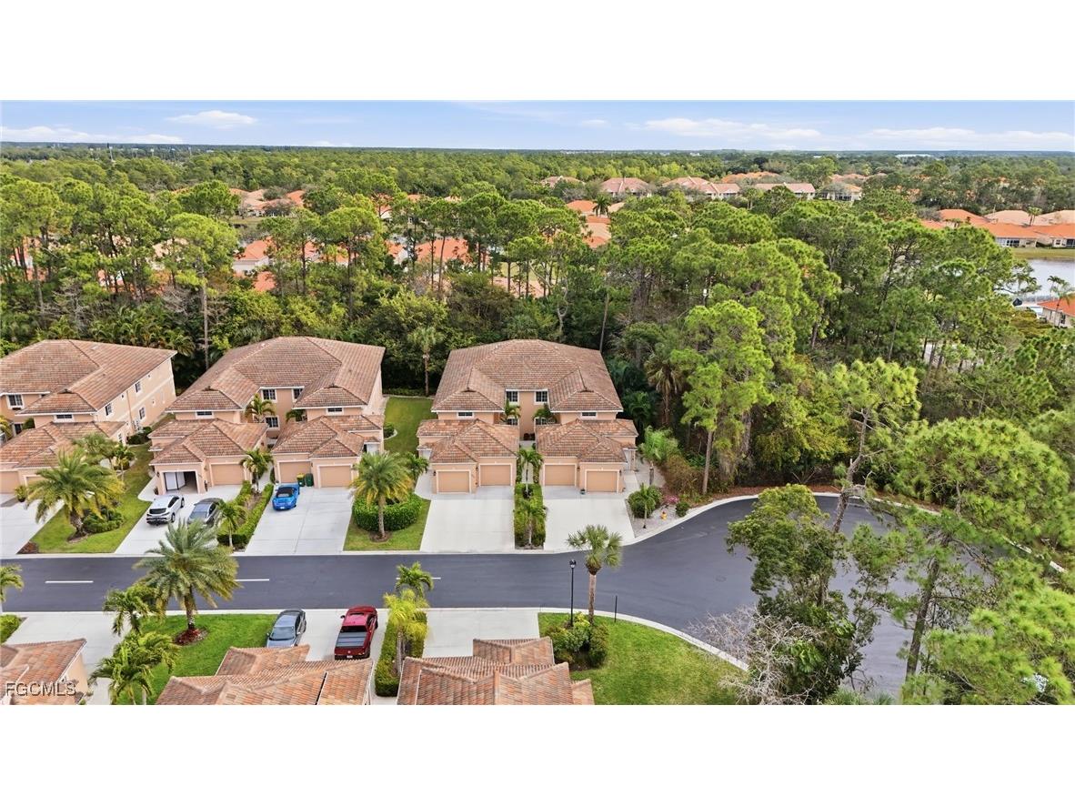 770 Luisa Lane #3 Naples FL 34104 2026002760 image2