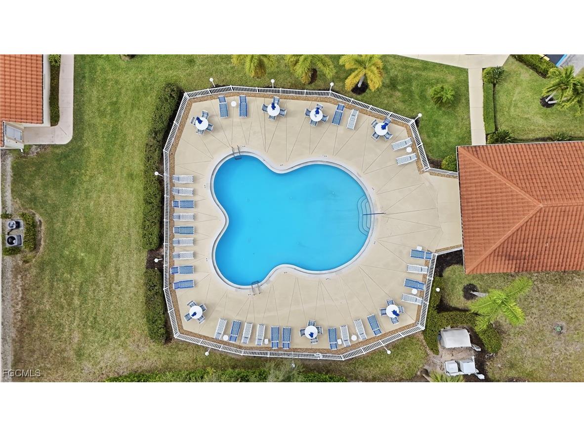 770 Luisa Lane #3 Naples FL 34104 2026002760 image28