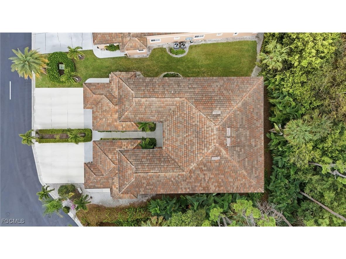 770 Luisa Lane #3 Naples FL 34104 2026002760 image36