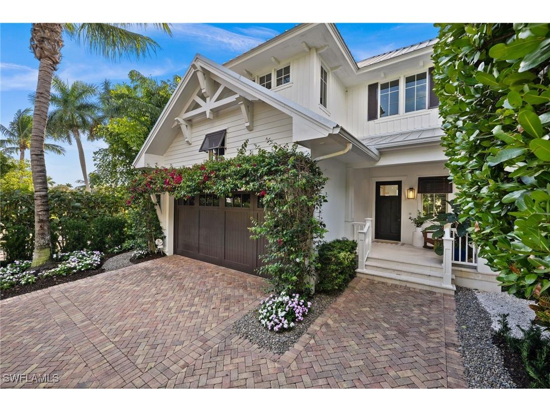 770 Park Street Naples FL 34102 225085032 image2