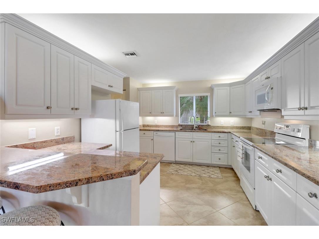 770 Waterford Drive #202 Naples FL 34113 225062089 image16
