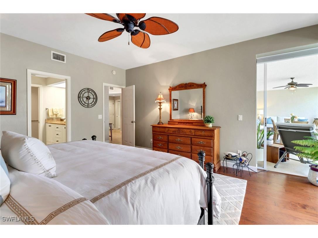 770 Waterford Drive #202 Naples FL 34113 225062089 image24