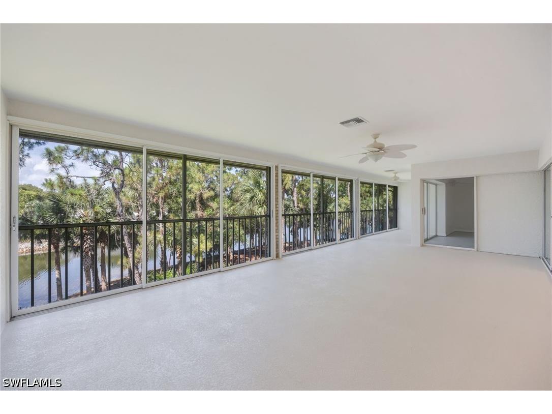 770 Waterford Drive #302 Naples FL 34113 226014413 image10