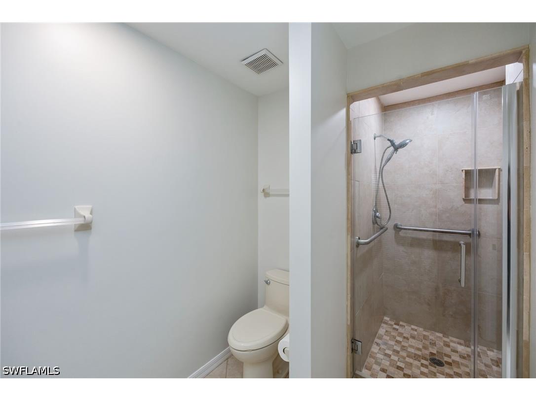 770 Waterford Drive #302 Naples FL 34113 226014413 image17