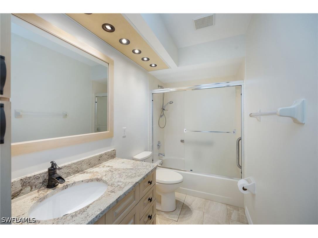 770 Waterford Drive #302 Naples FL 34113 226014413 image19