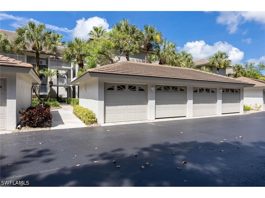 770 Waterford Drive #302 Naples FL 34113 226014413 image21