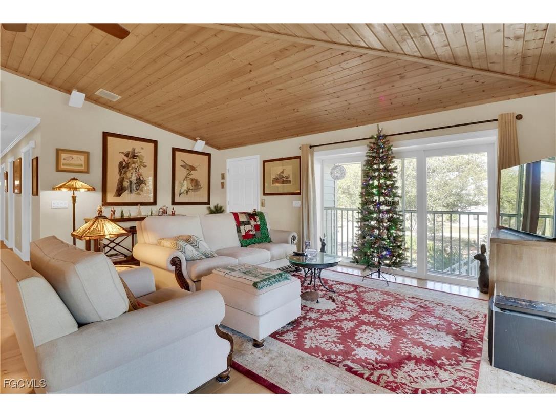 7704 Myrsine Circle #10 Bokeelia FL 33922 2025022580 image7