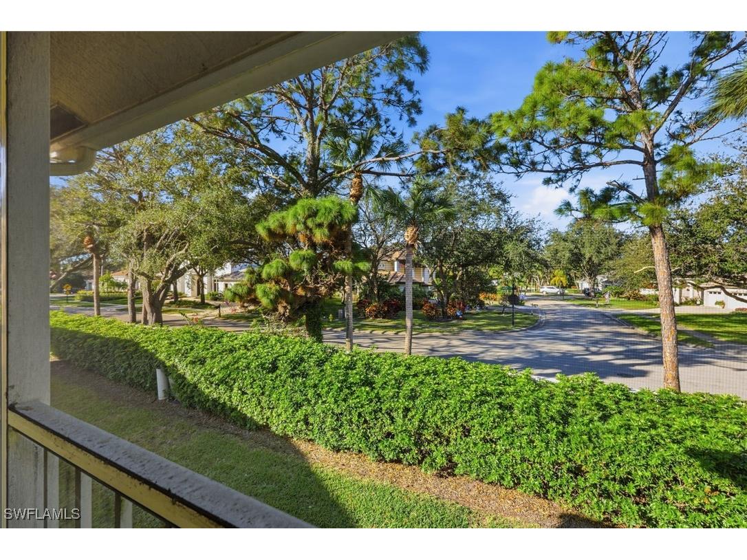 7707 Jewel Lane #201 Naples FL 34109 226003927 image20