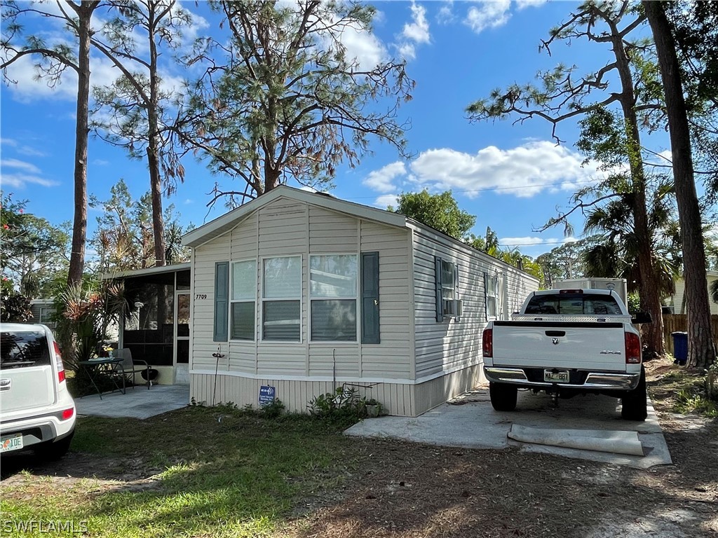 7709 Ebson Drive North Fort Myers FL 33917 222083414 image1