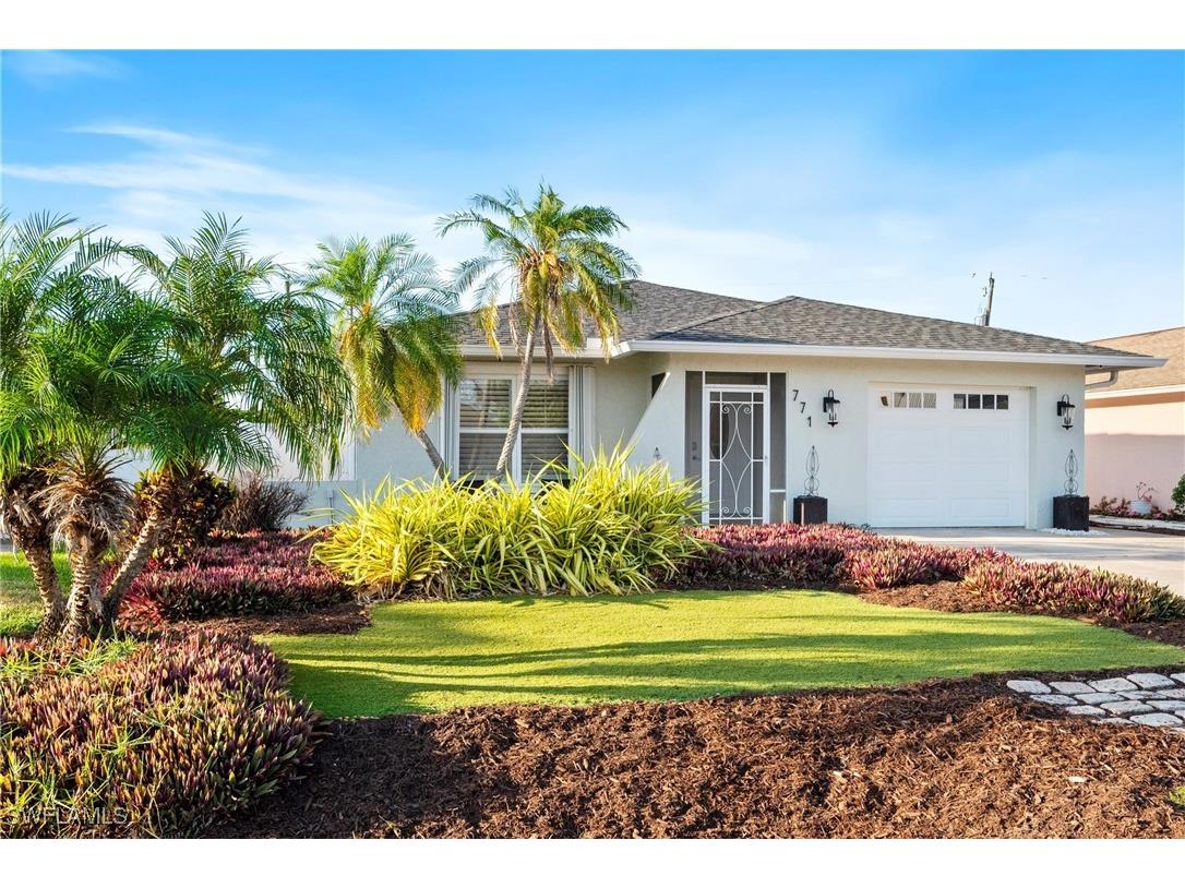 771 100th Avenue N Naples FL 34108 225042483 image1