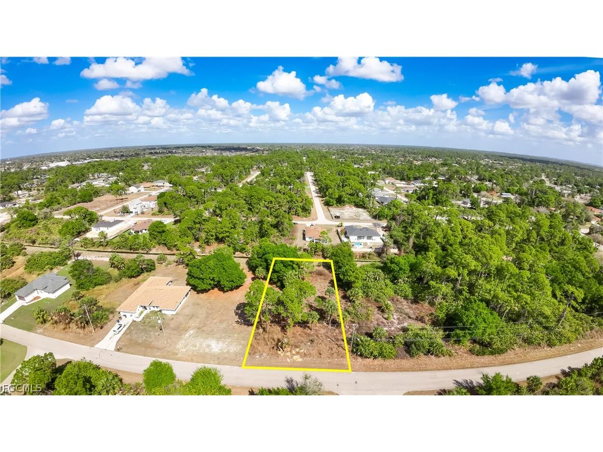 771 Cadis Street E Lehigh Acres FL 33974 2026011010 image2