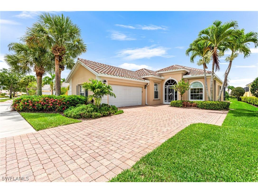7710 Hernando Court Naples FL 34114 224053152 image1