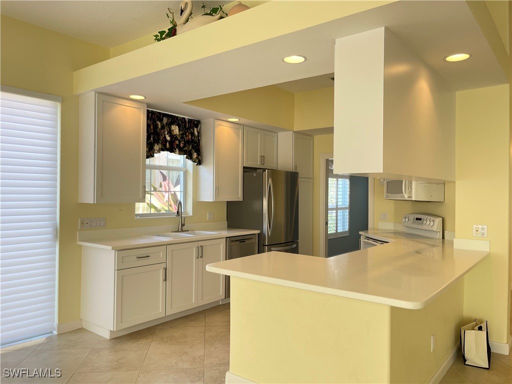 7710 Tommasi Court Naples FL 34114 225077927 image7