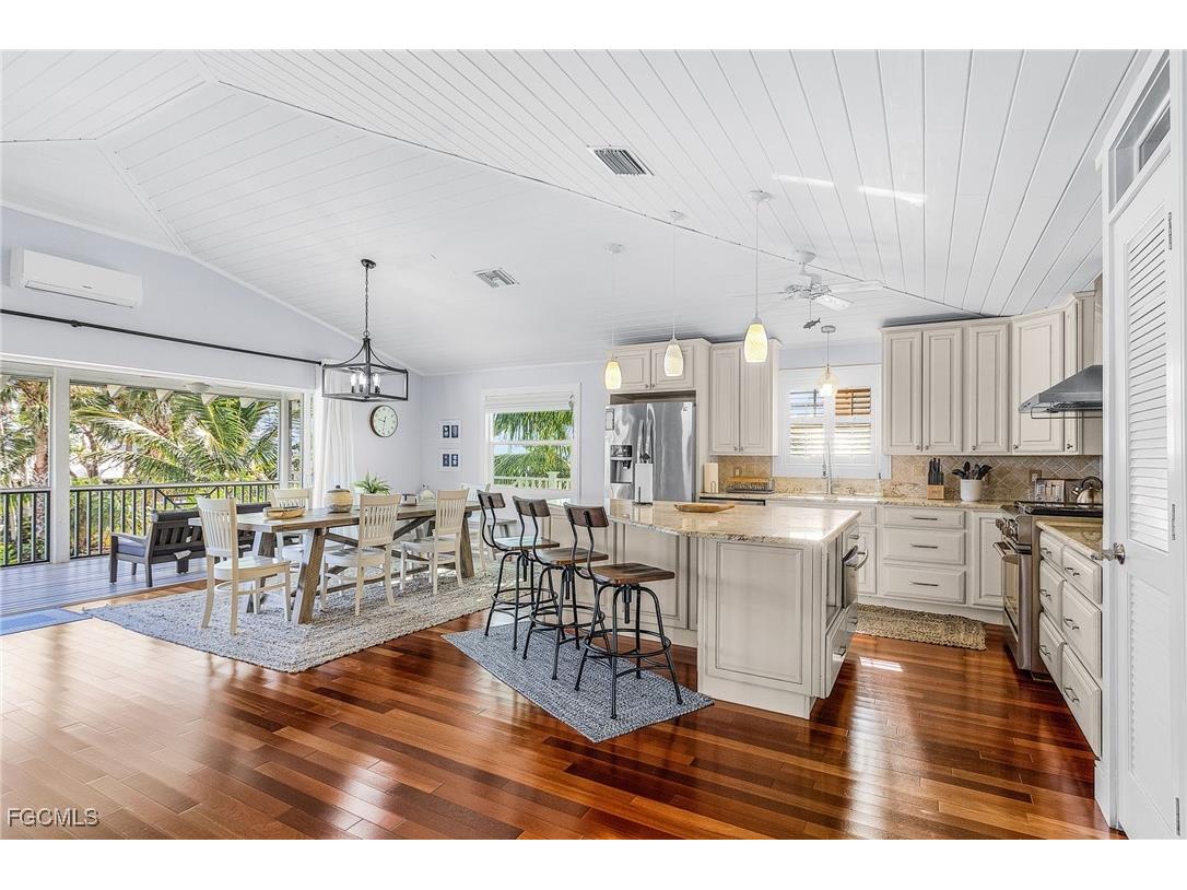 7711 Bocilla Lane Bokeelia FL 33922 2025002275 image21