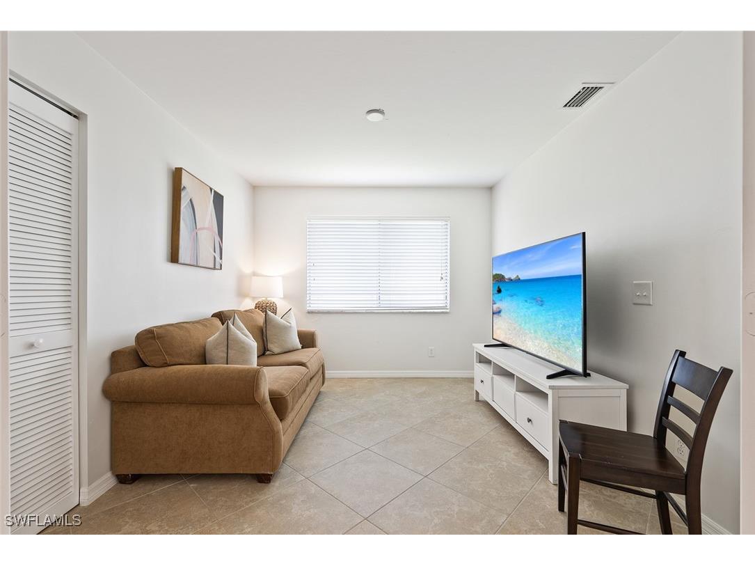 7712 Jewel Lane #204 Naples FL 34109 225063964 image11