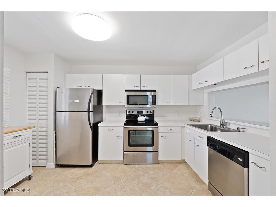 7712 Jewel Lane #204 Naples FL 34109 225063964 image3