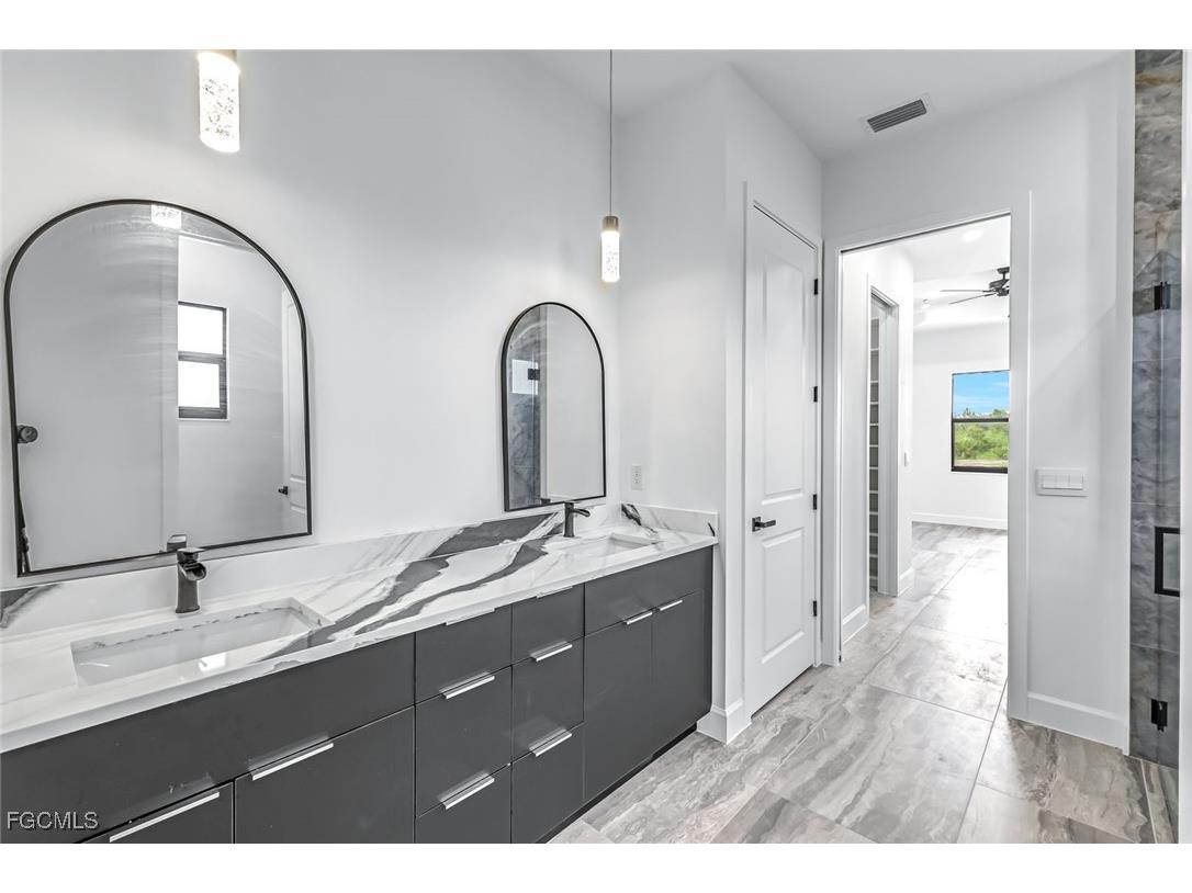 7716 14th Terrace Labelle FL 33935 2025010558 image19